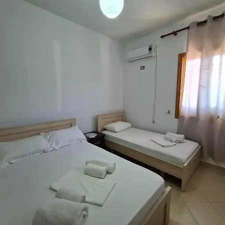 ゲストハウス Emanuel *